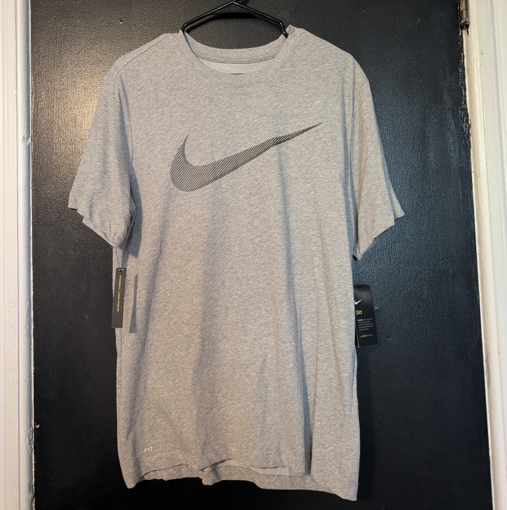 Nike Tee Shirt Dri Fit Men's Gray T-Shirt BNWT